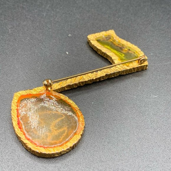 Poured resin gold tone musical note in the style of JOY vintage designer music l - Picture 3 of 5